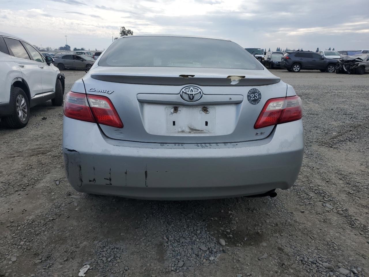 Photo 5 VIN: 4T1BE46K17U663716 - TOYOTA CAMRY 