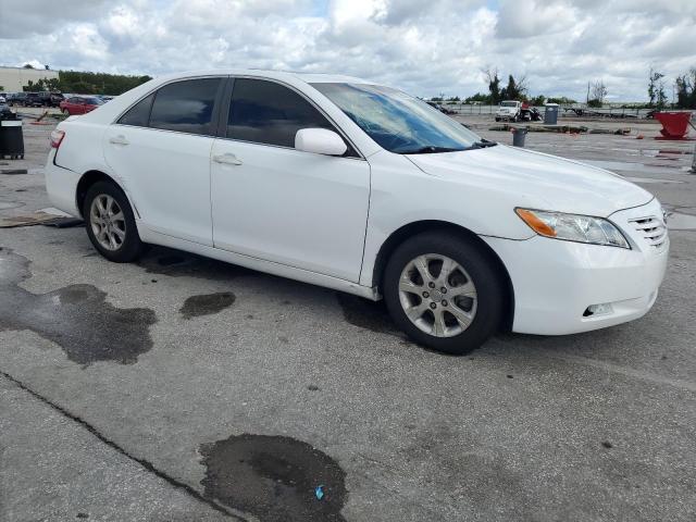 Photo 3 VIN: 4T1BE46K17U699759 - TOYOTA CAMRY CE 