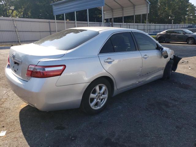 Photo 2 VIN: 4T1BE46K17U712879 - TOYOTA CAMRY CE 