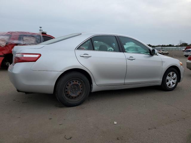 Photo 2 VIN: 4T1BE46K18U207300 - TOYOTA CAMRY 