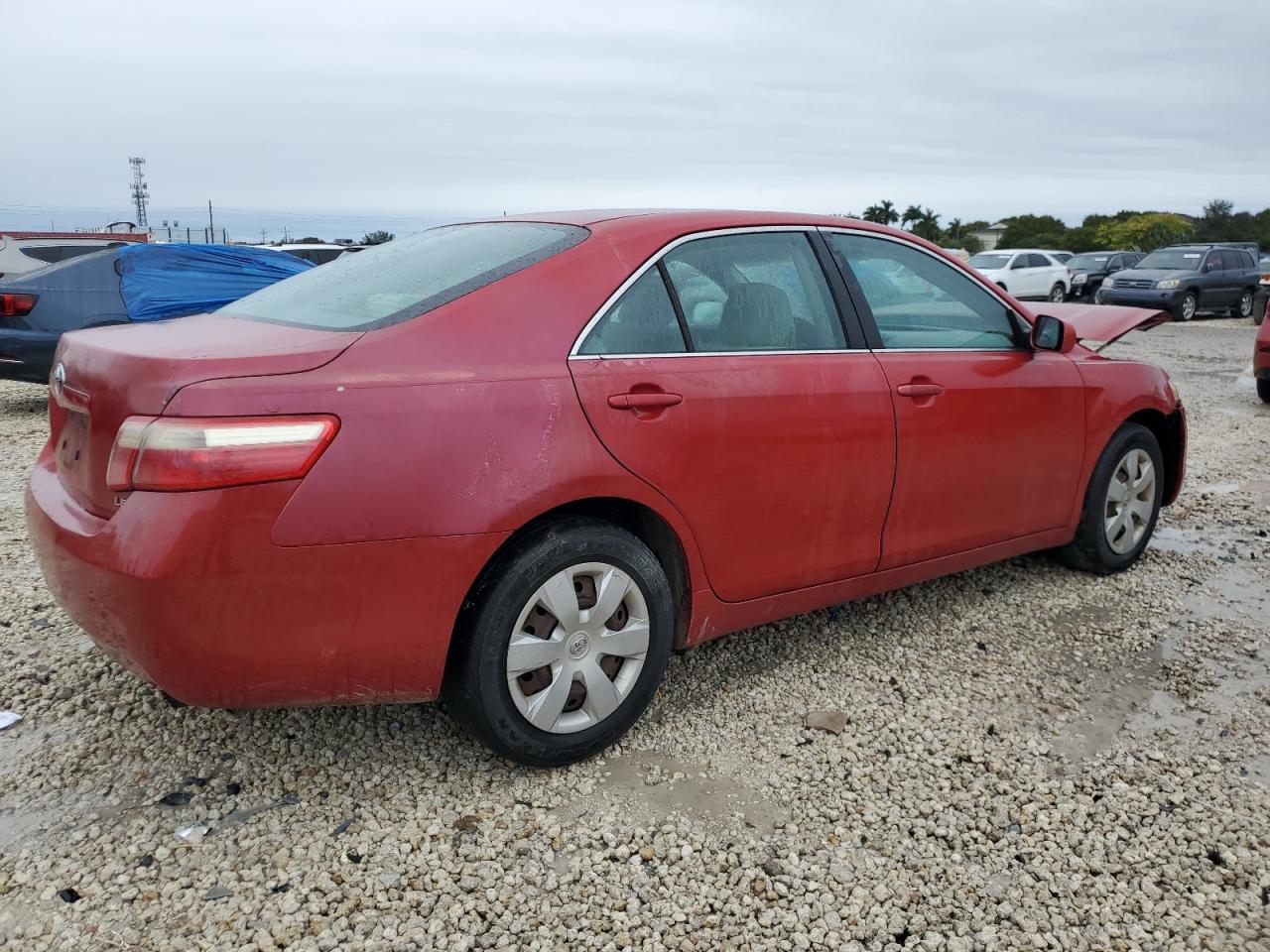 Photo 2 VIN: 4T1BE46K18U221147 - TOYOTA CAMRY 