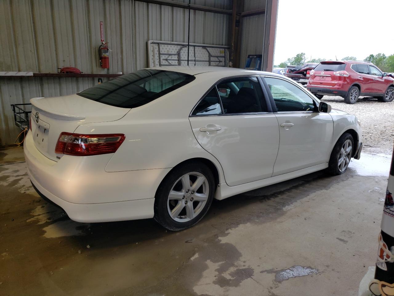 Photo 2 VIN: 4T1BE46K18U751991 - TOYOTA CAMRY 