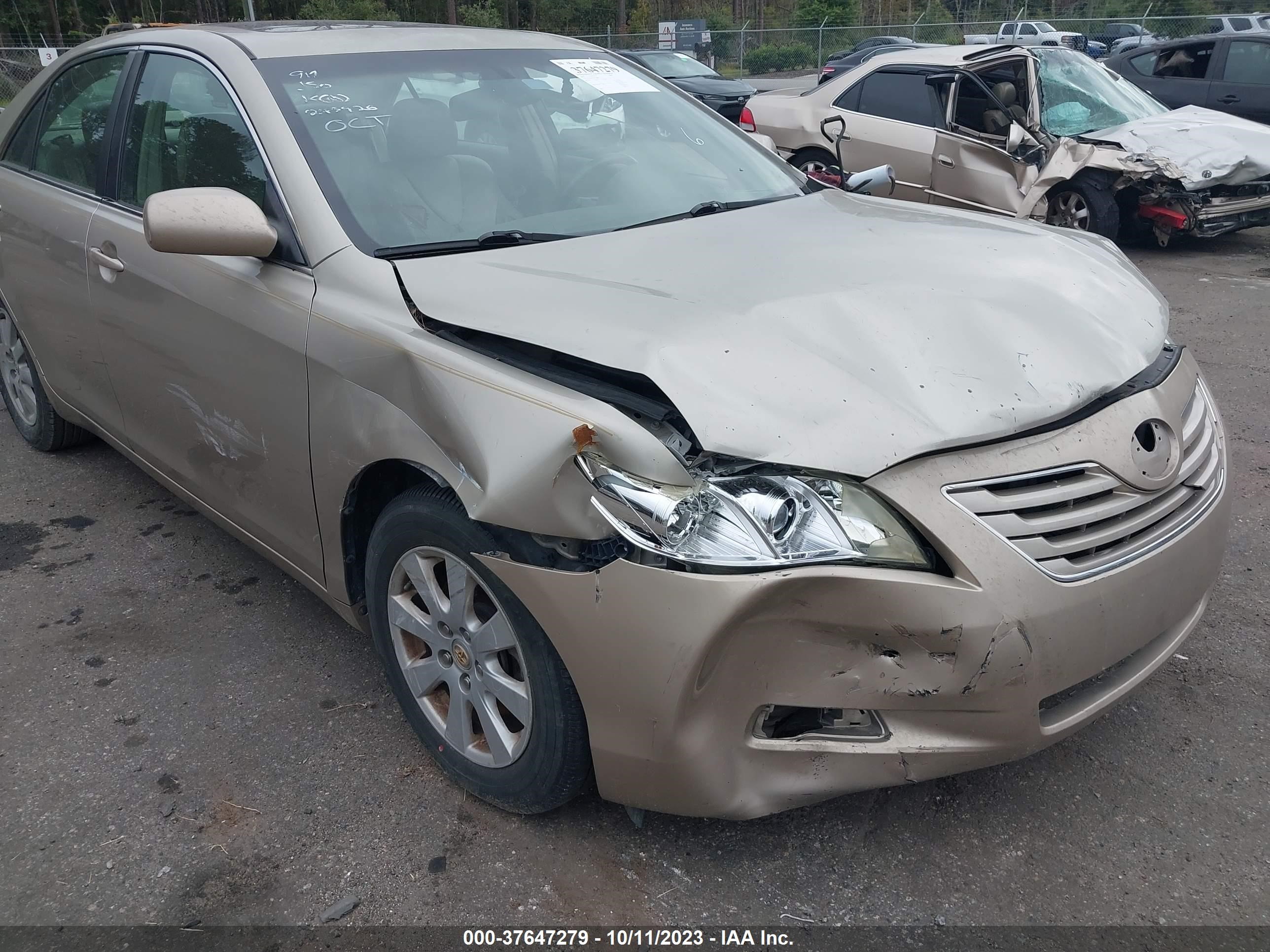 Photo 5 VIN: 4T1BE46K18U788815 - TOYOTA CAMRY 