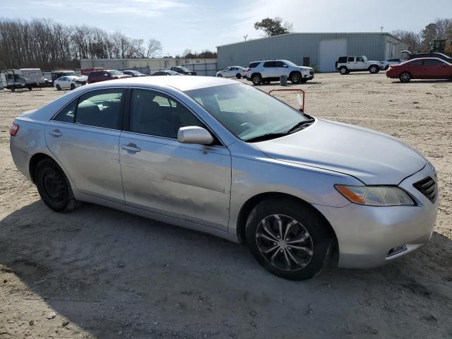 Photo 3 VIN: 4T1BE46K19U393860 - TOYOTA CAMRY 