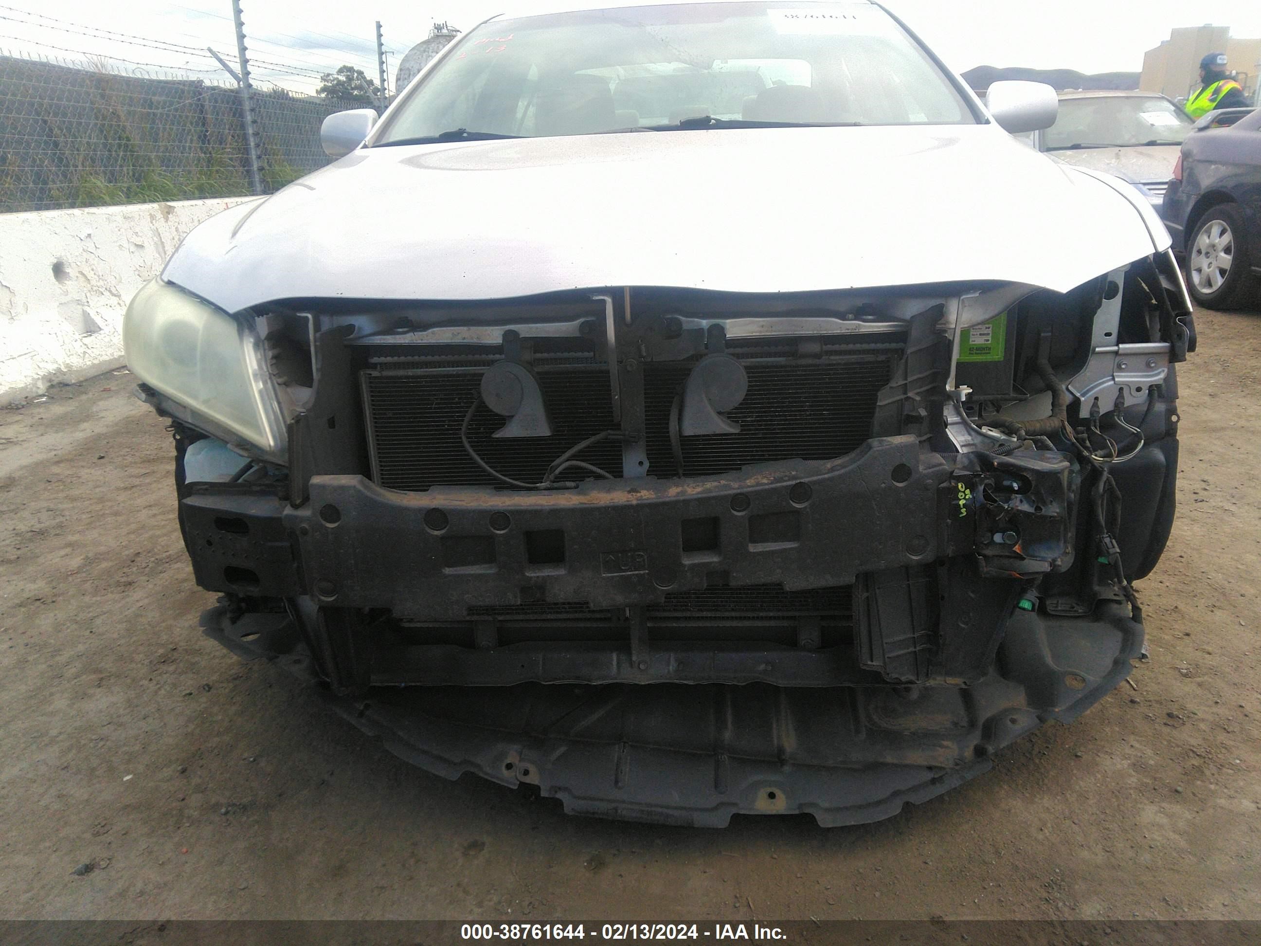 Photo 5 VIN: 4T1BE46K19U409796 - TOYOTA CAMRY 