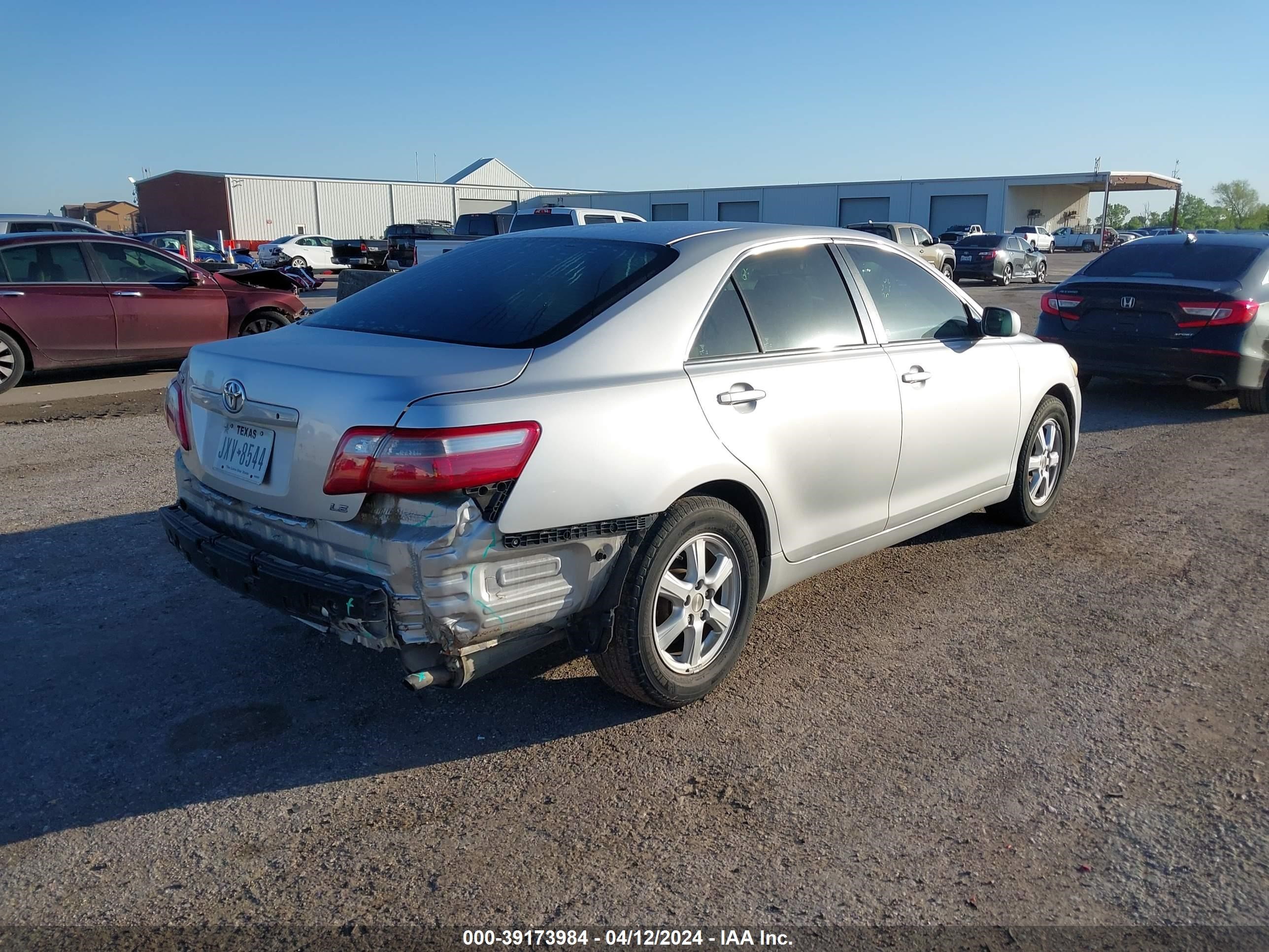 Photo 3 VIN: 4T1BE46K19U849825 - TOYOTA CAMRY 