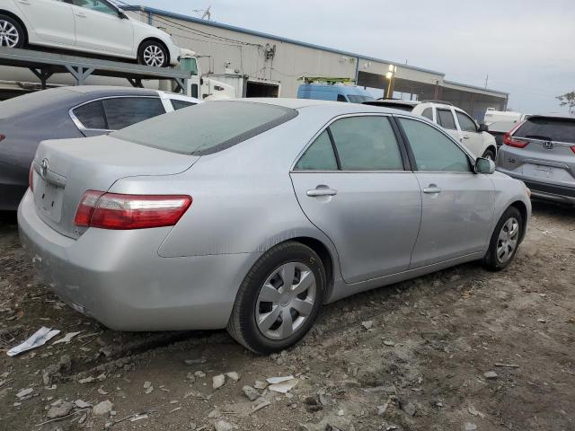 Photo 2 VIN: 4T1BE46K19U890973 - TOYOTA CAMRY BASE 