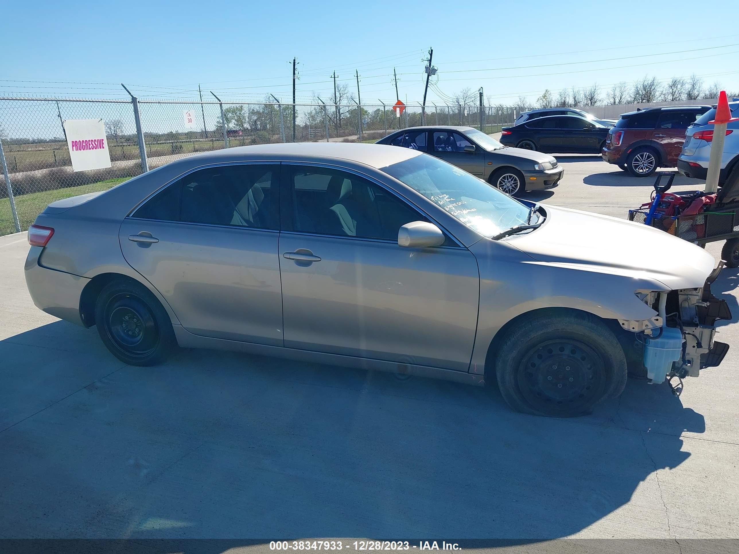 Photo 12 VIN: 4T1BE46K19U903284 - TOYOTA CAMRY 