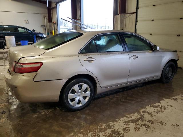 Photo 2 VIN: 4T1BE46K27U150703 - TOYOTA CAMRY 