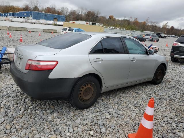 Photo 2 VIN: 4T1BE46K27U621667 - TOYOTA CAMRY 