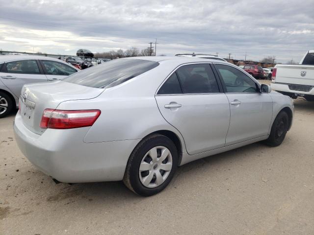 Photo 2 VIN: 4T1BE46K27U647864 - TOYOTA CAMRY 