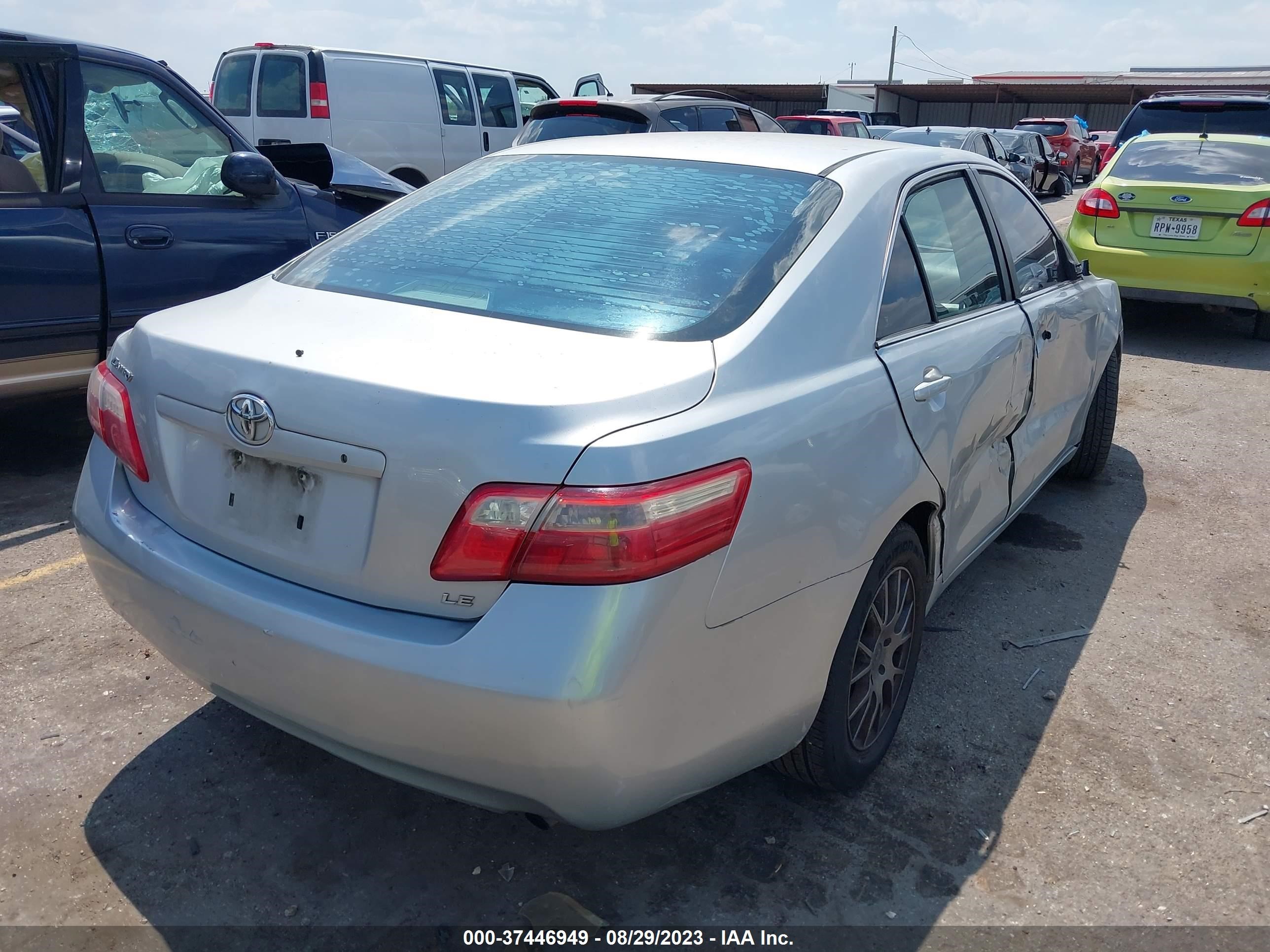 Photo 3 VIN: 4T1BE46K27U661618 - TOYOTA CAMRY 