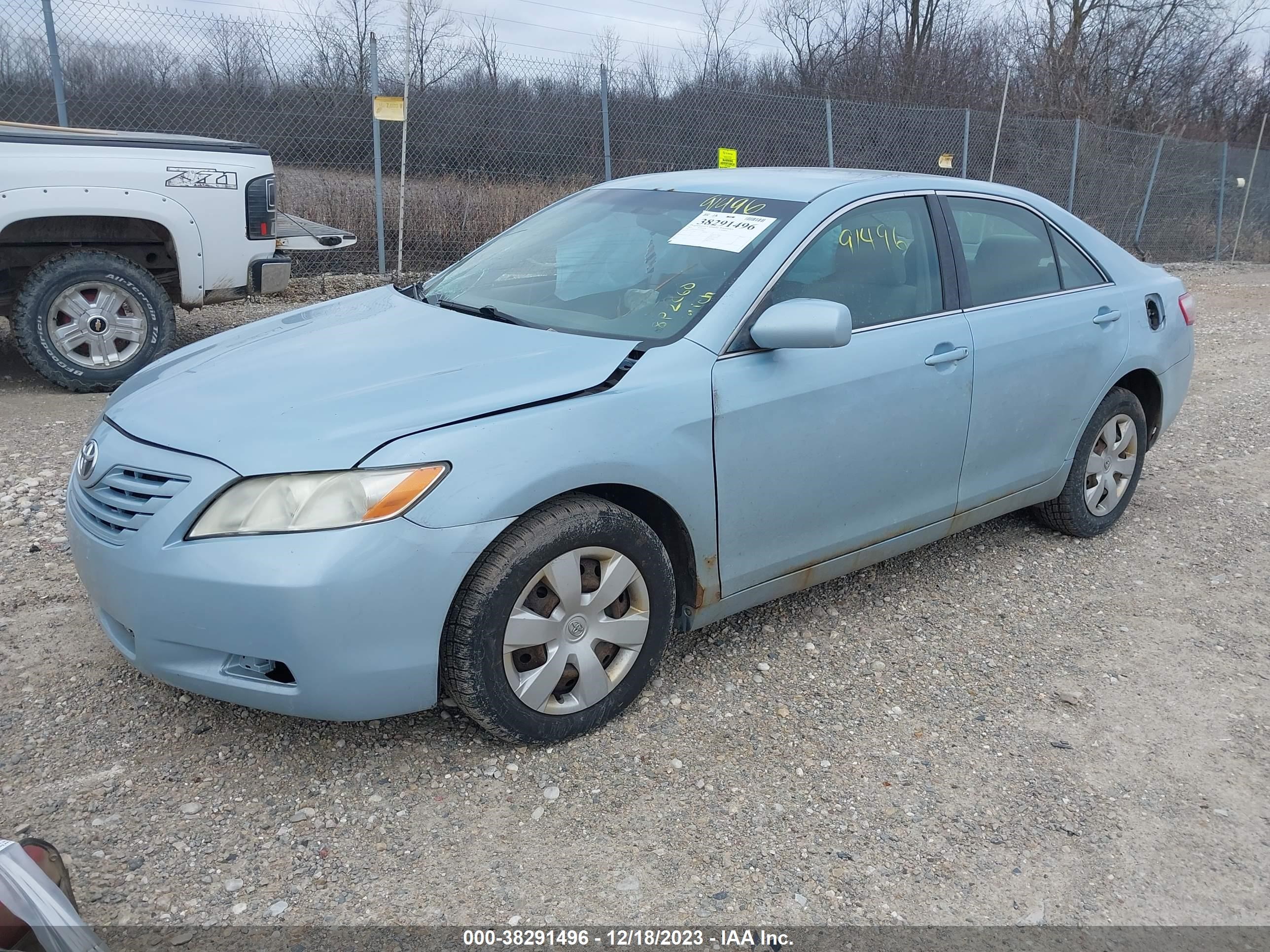 Photo 1 VIN: 4T1BE46K27U675860 - TOYOTA CAMRY 