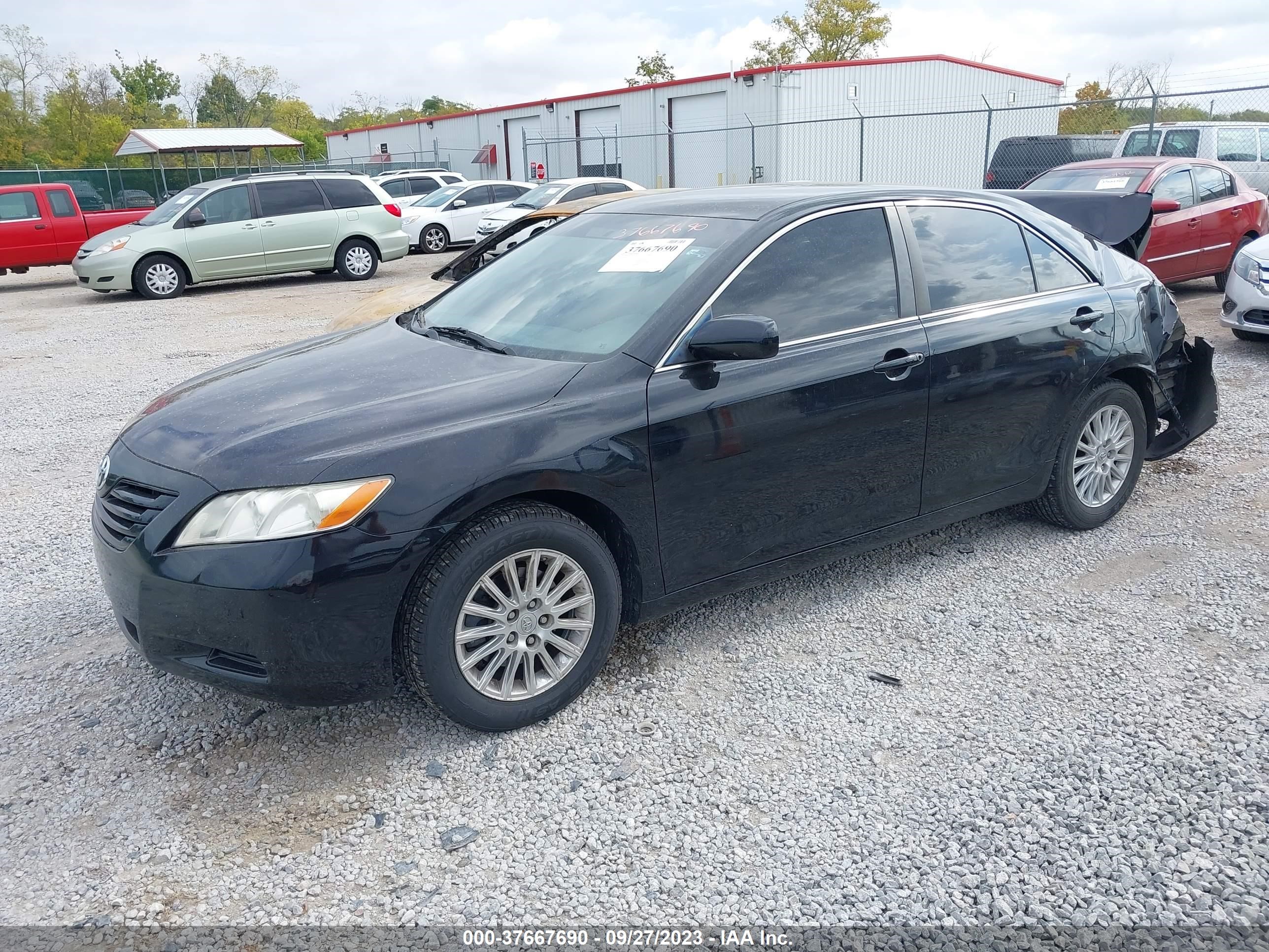 Photo 1 VIN: 4T1BE46K27U677818 - TOYOTA CAMRY 