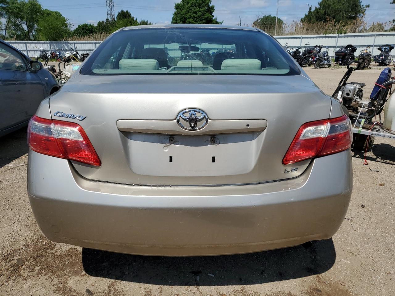 Photo 5 VIN: 4T1BE46K27U720411 - TOYOTA CAMRY 