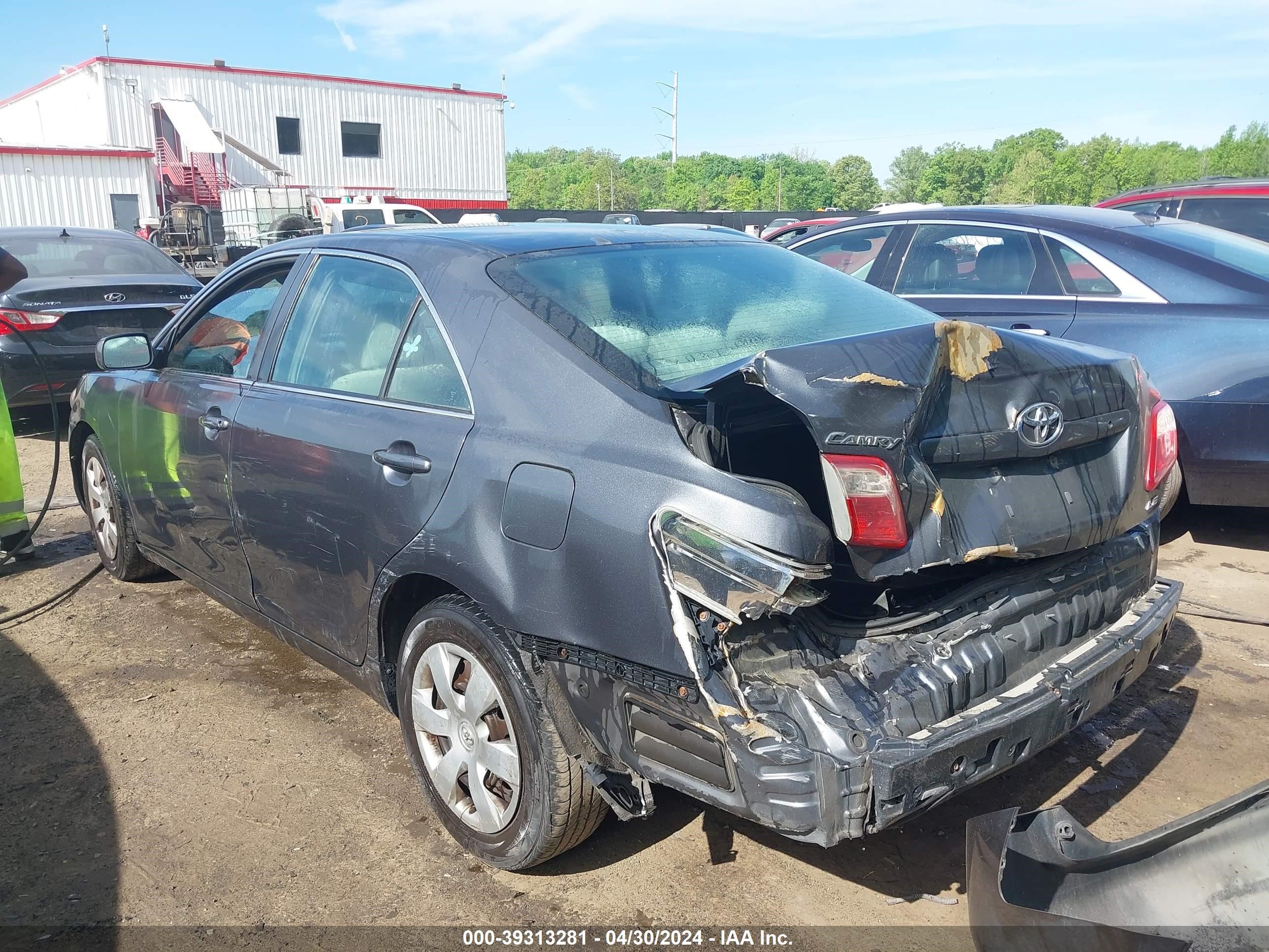 Photo 5 VIN: 4T1BE46K28U198980 - TOYOTA CAMRY 