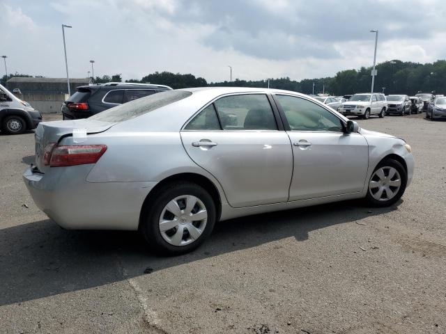 Photo 2 VIN: 4T1BE46K28U217074 - TOYOTA CAMRY CE 