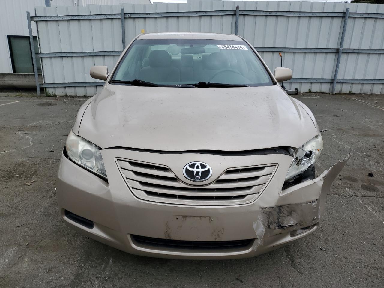 Photo 4 VIN: 4T1BE46K29U283108 - TOYOTA CAMRY 