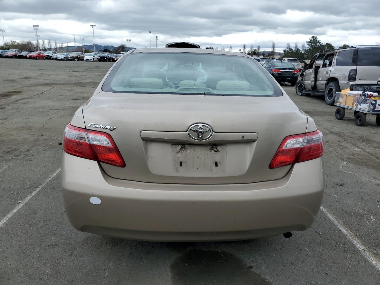 Photo 5 VIN: 4T1BE46K29U283108 - TOYOTA CAMRY 