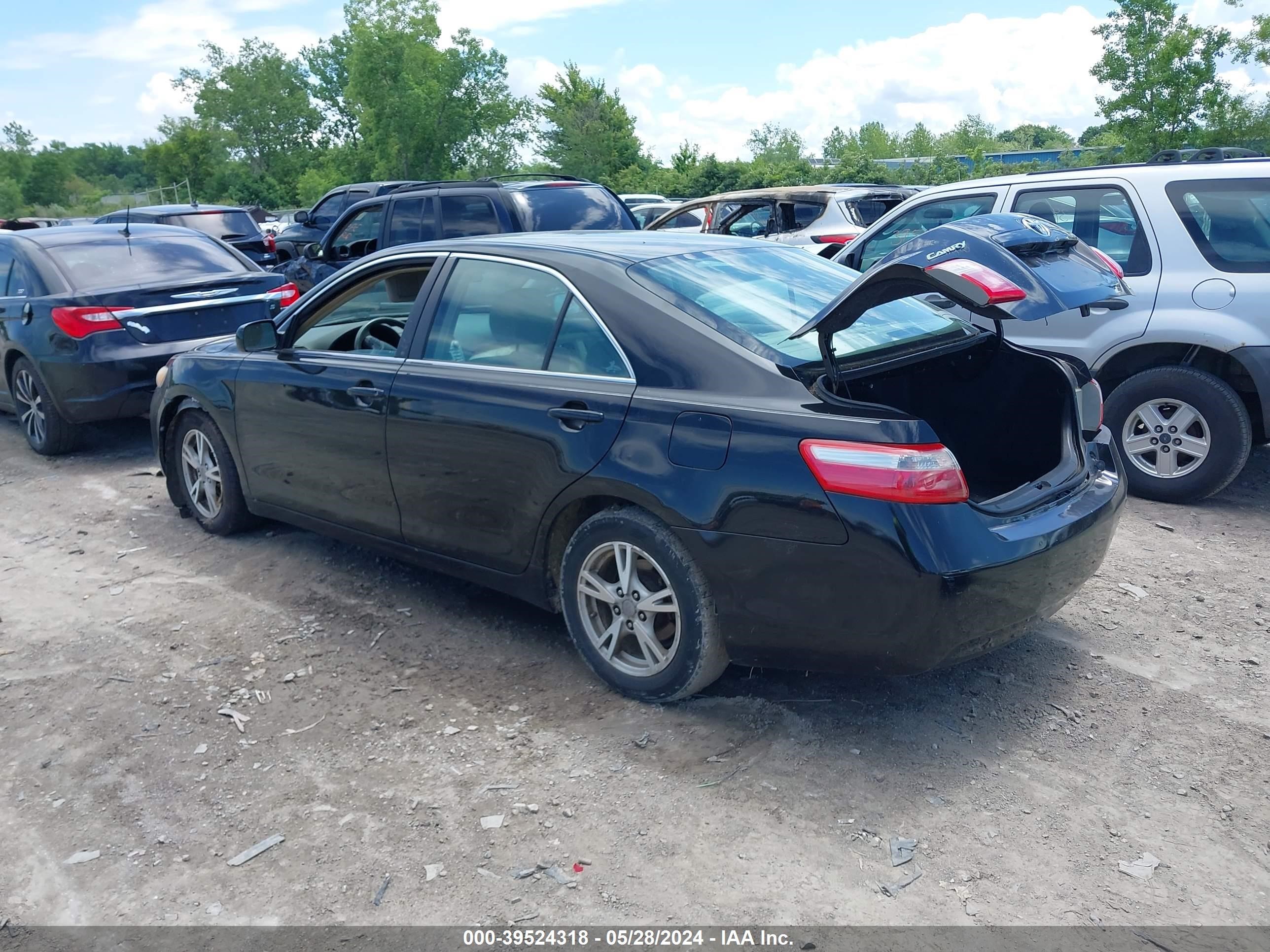 Photo 2 VIN: 4T1BE46K29U296005 - TOYOTA CAMRY 