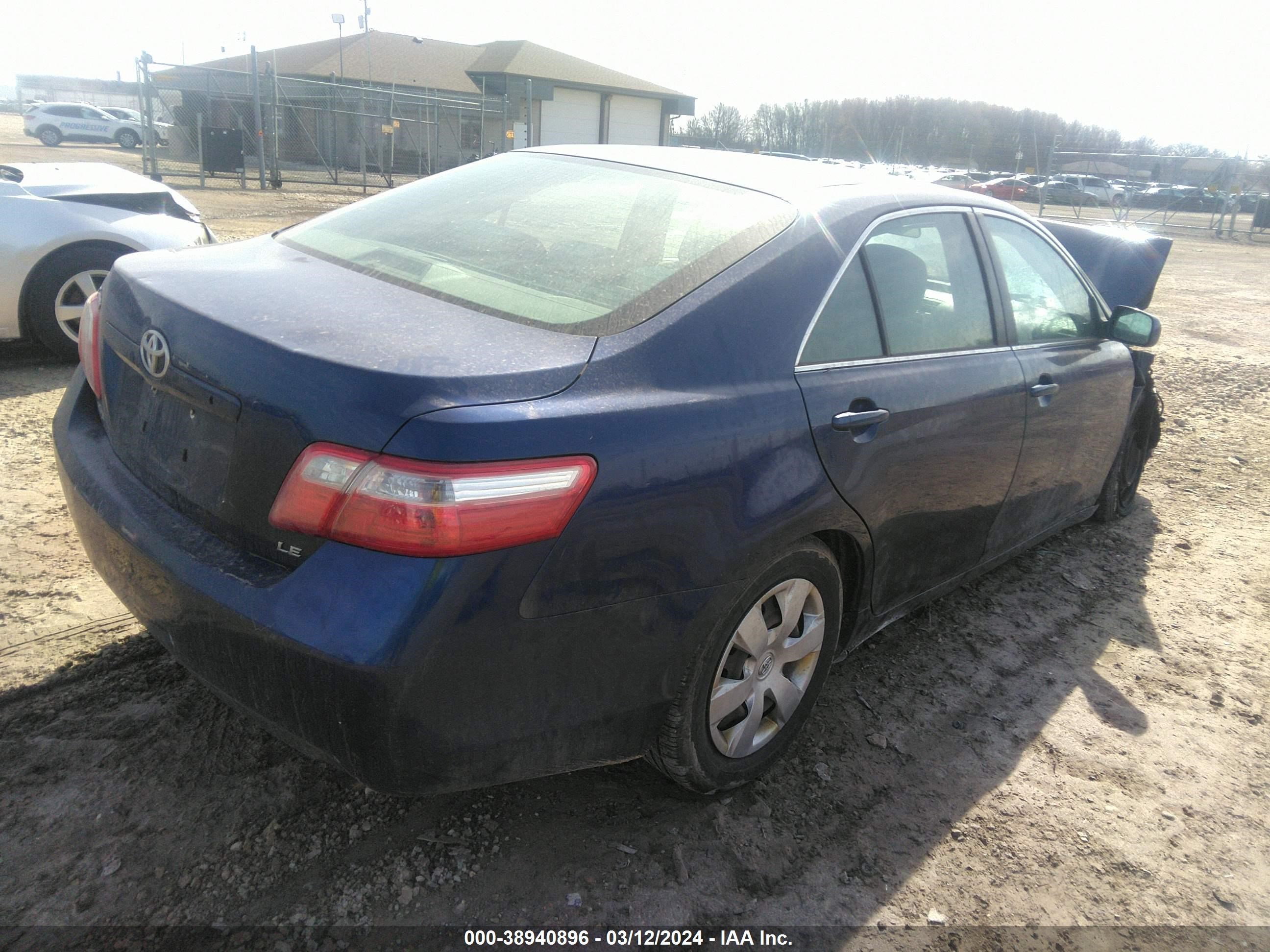 Photo 3 VIN: 4T1BE46K29U314826 - TOYOTA CAMRY 