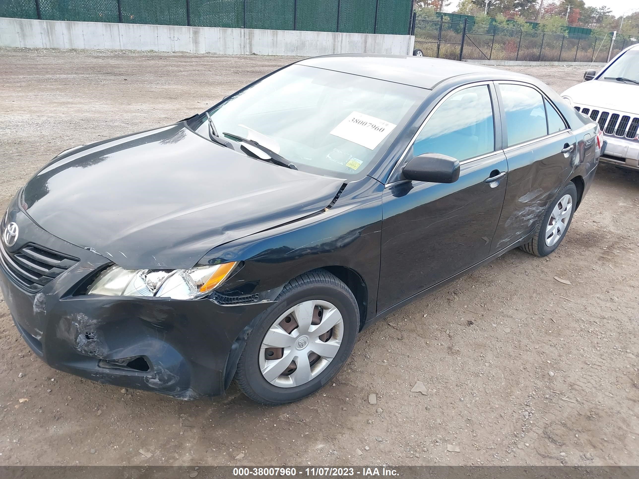 Photo 1 VIN: 4T1BE46K29U320898 - TOYOTA CAMRY 