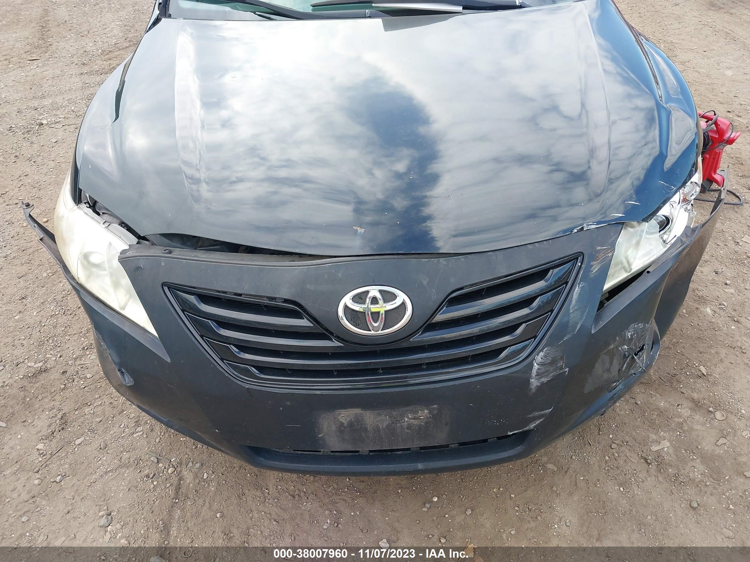 Photo 5 VIN: 4T1BE46K29U320898 - TOYOTA CAMRY 