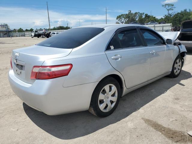 Photo 2 VIN: 4T1BE46K29U324630 - TOYOTA CAMRY BASE 