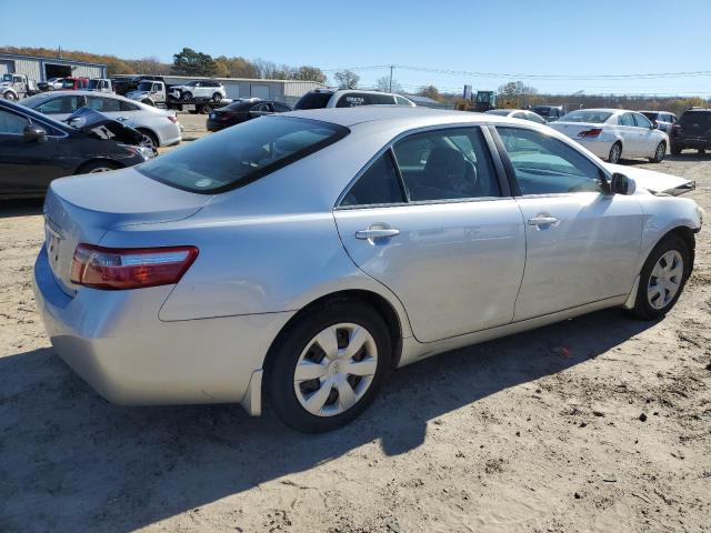 Photo 2 VIN: 4T1BE46K29U338477 - TOYOTA CAMRY 