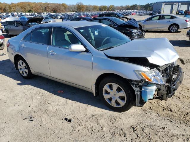 Photo 3 VIN: 4T1BE46K29U338477 - TOYOTA CAMRY 