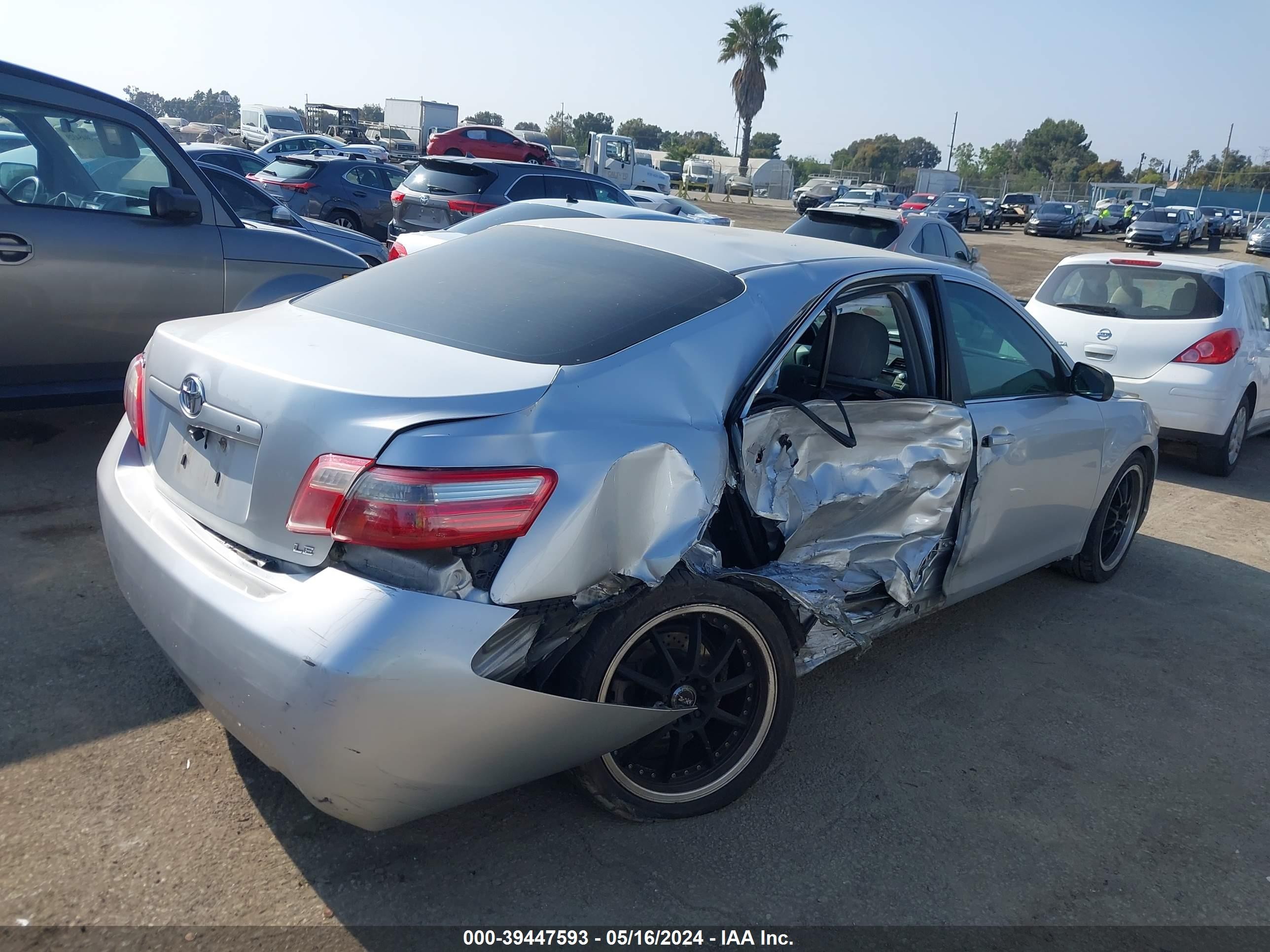 Photo 3 VIN: 4T1BE46K29U347535 - TOYOTA CAMRY 