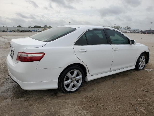 Photo 2 VIN: 4T1BE46K29U800178 - TOYOTA CAMRY 