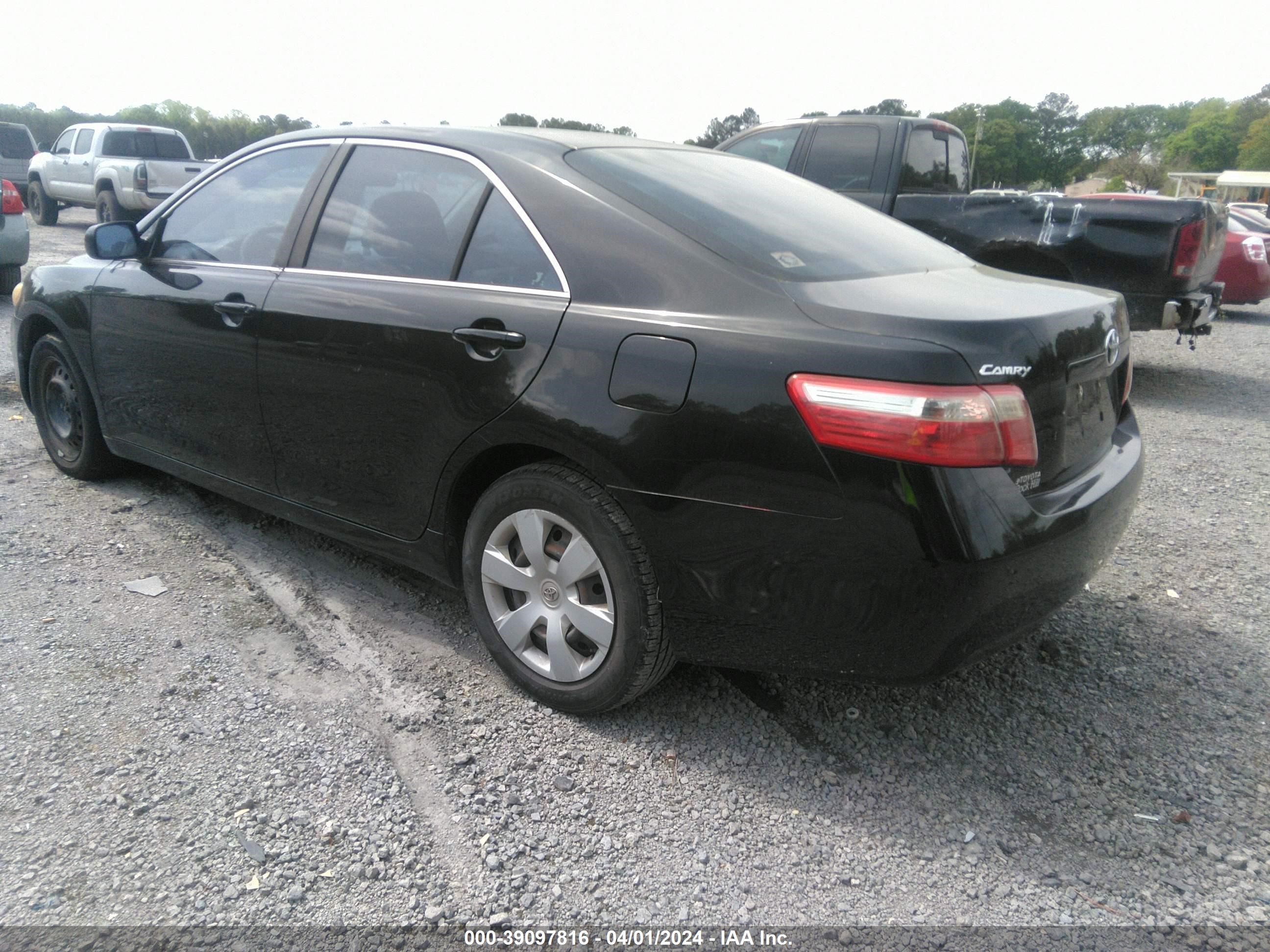 Photo 2 VIN: 4T1BE46K29U802464 - TOYOTA CAMRY 