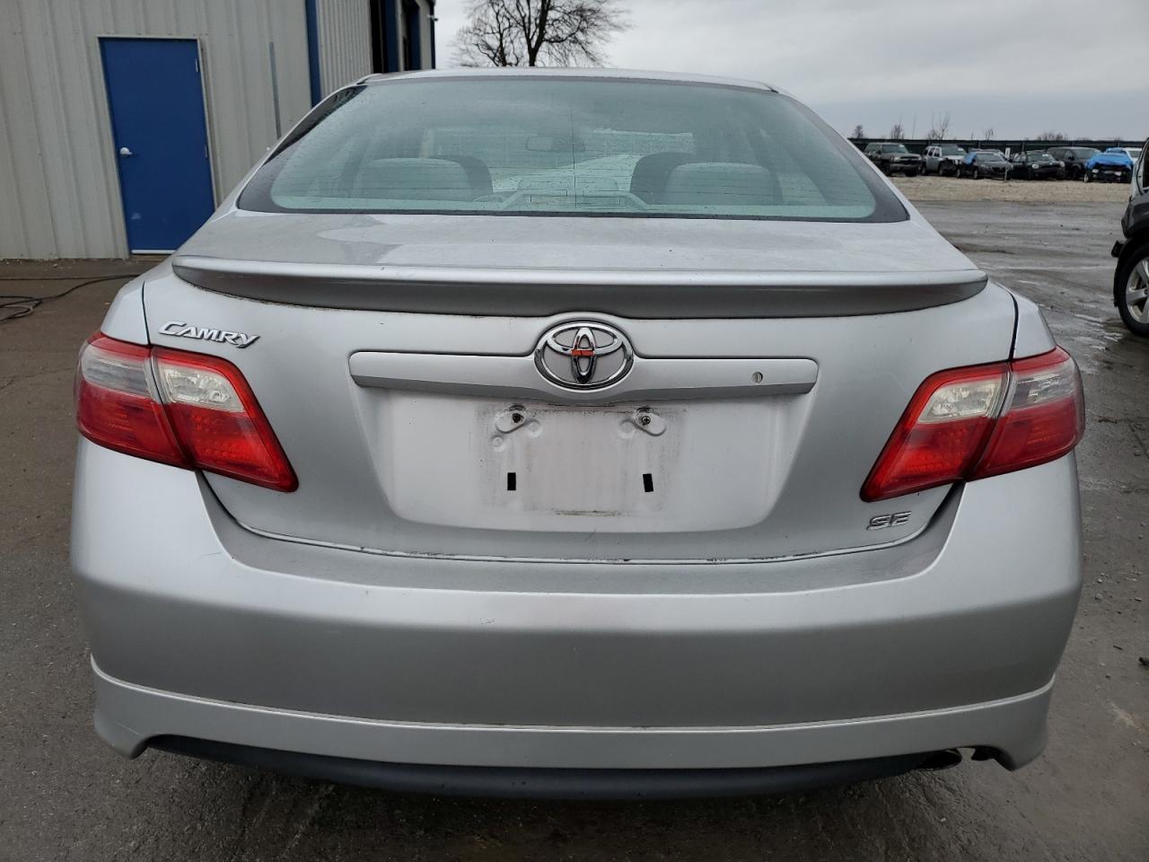 Photo 5 VIN: 4T1BE46K29U870845 - TOYOTA CAMRY 