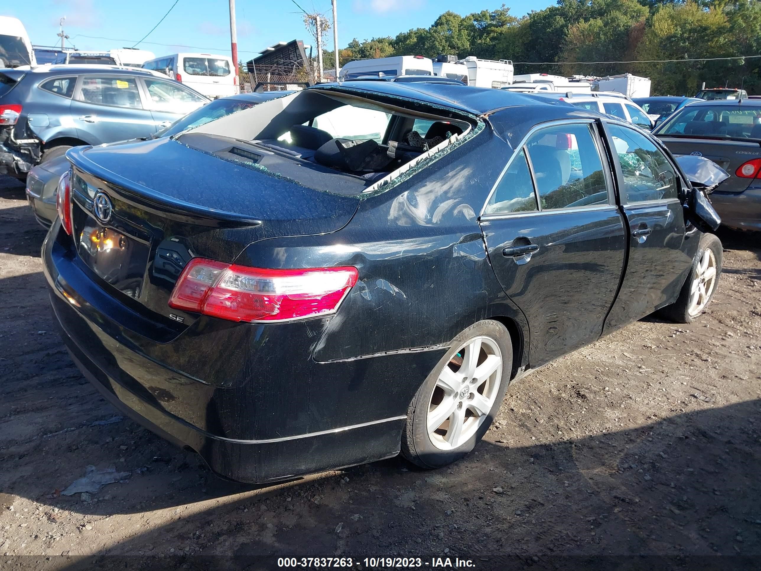 Photo 3 VIN: 4T1BE46K29U884311 - TOYOTA CAMRY 