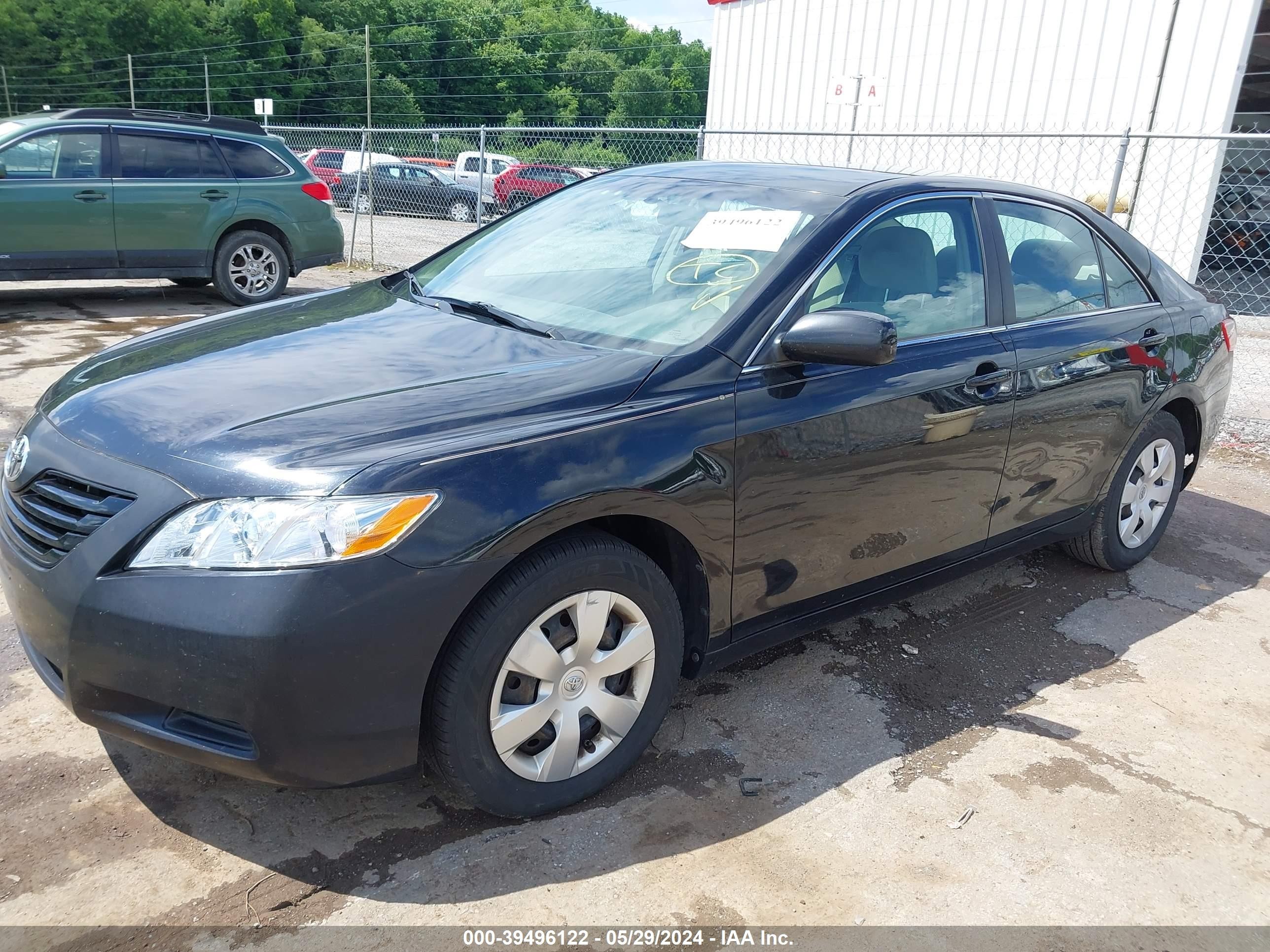 Photo 1 VIN: 4T1BE46K29U905366 - TOYOTA CAMRY 