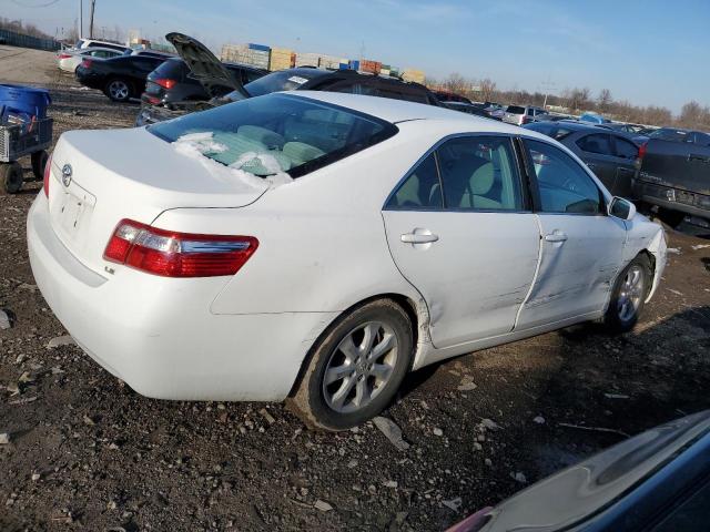 Photo 2 VIN: 4T1BE46K29U905769 - TOYOTA CAMRY 