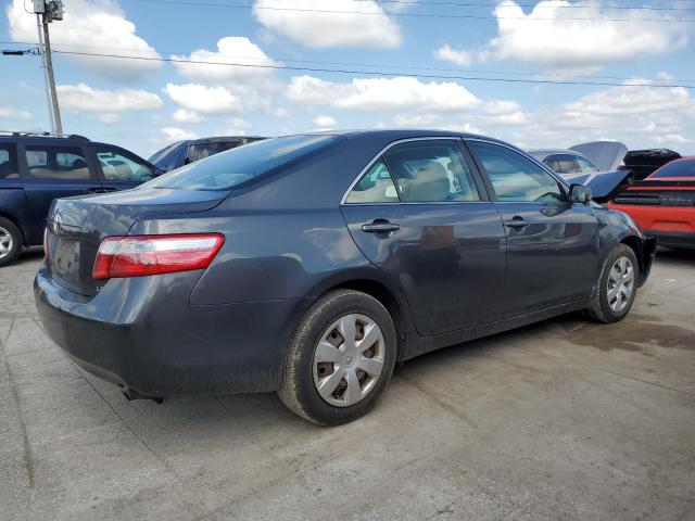 Photo 2 VIN: 4T1BE46K37U069631 - TOYOTA CAMRY 