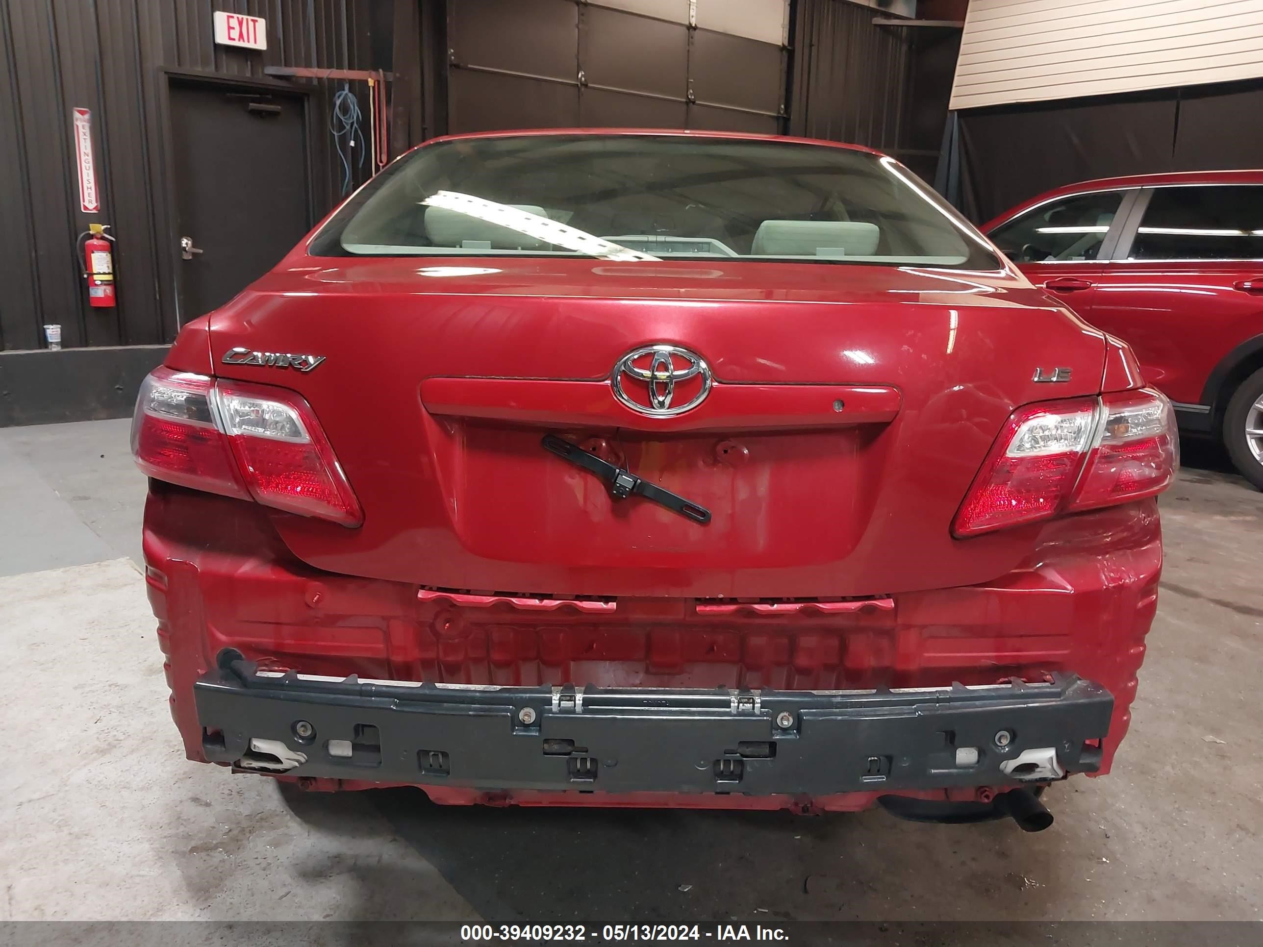 Photo 5 VIN: 4T1BE46K37U081181 - TOYOTA CAMRY 