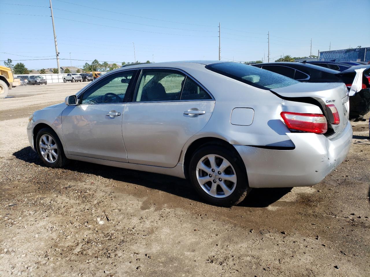 Photo 1 VIN: 4T1BE46K37U121243 - TOYOTA CAMRY 