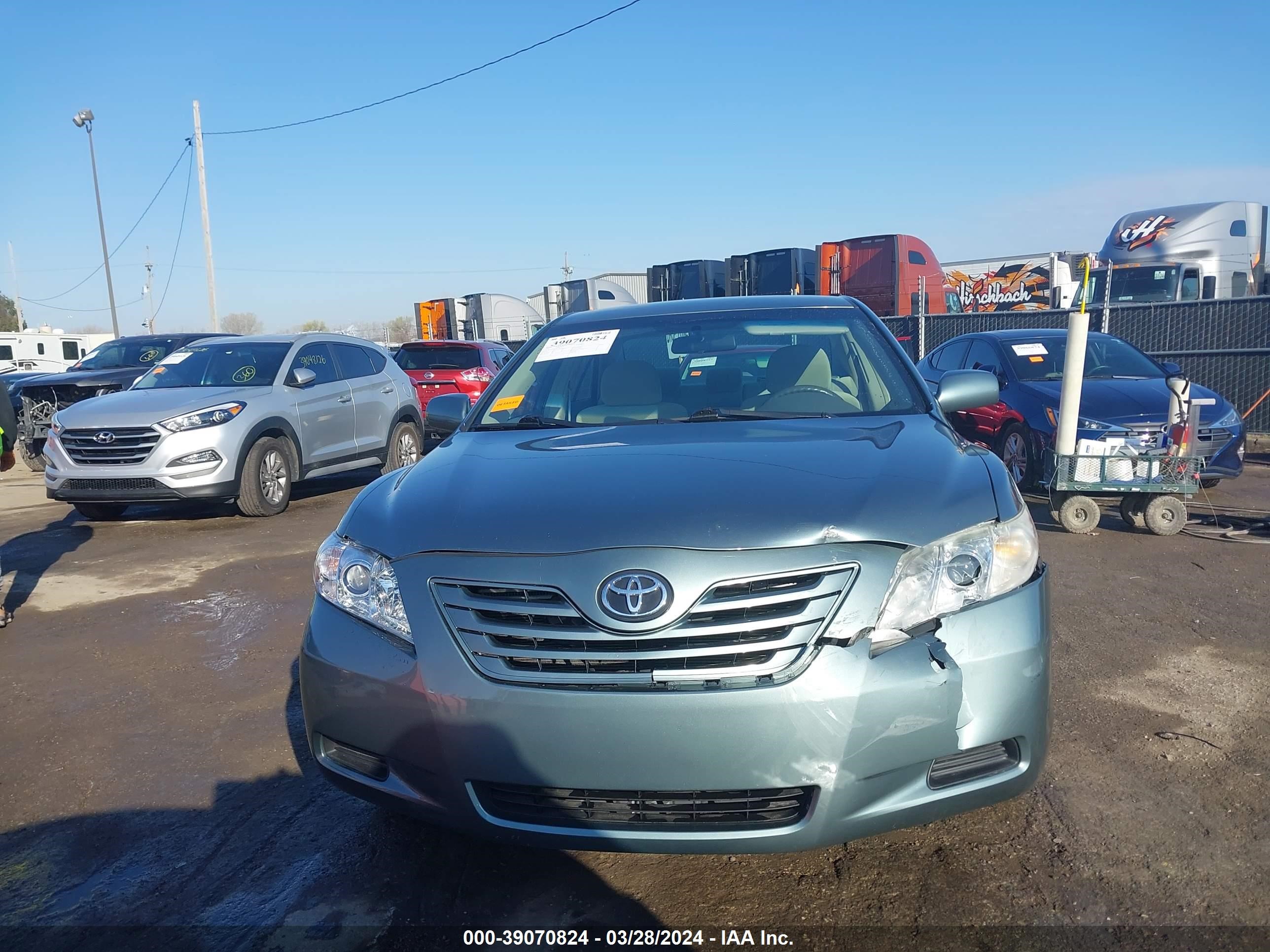 Photo 12 VIN: 4T1BE46K37U586119 - TOYOTA CAMRY 