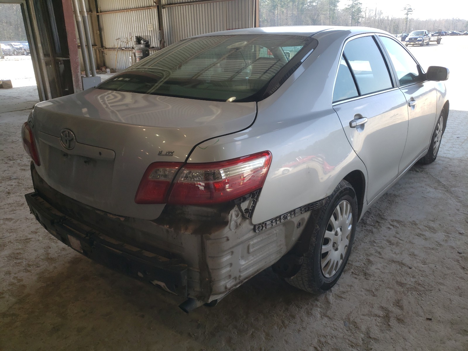 Photo 3 VIN: 4T1BE46K37U586220 - TOYOTA CAMRY CE 