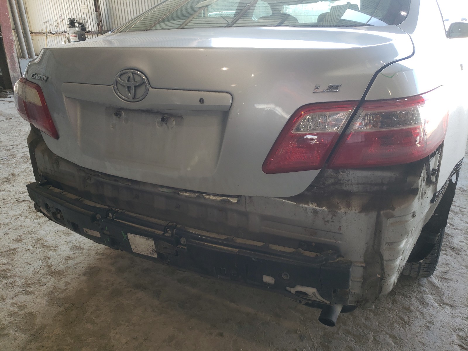 Photo 8 VIN: 4T1BE46K37U586220 - TOYOTA CAMRY CE 