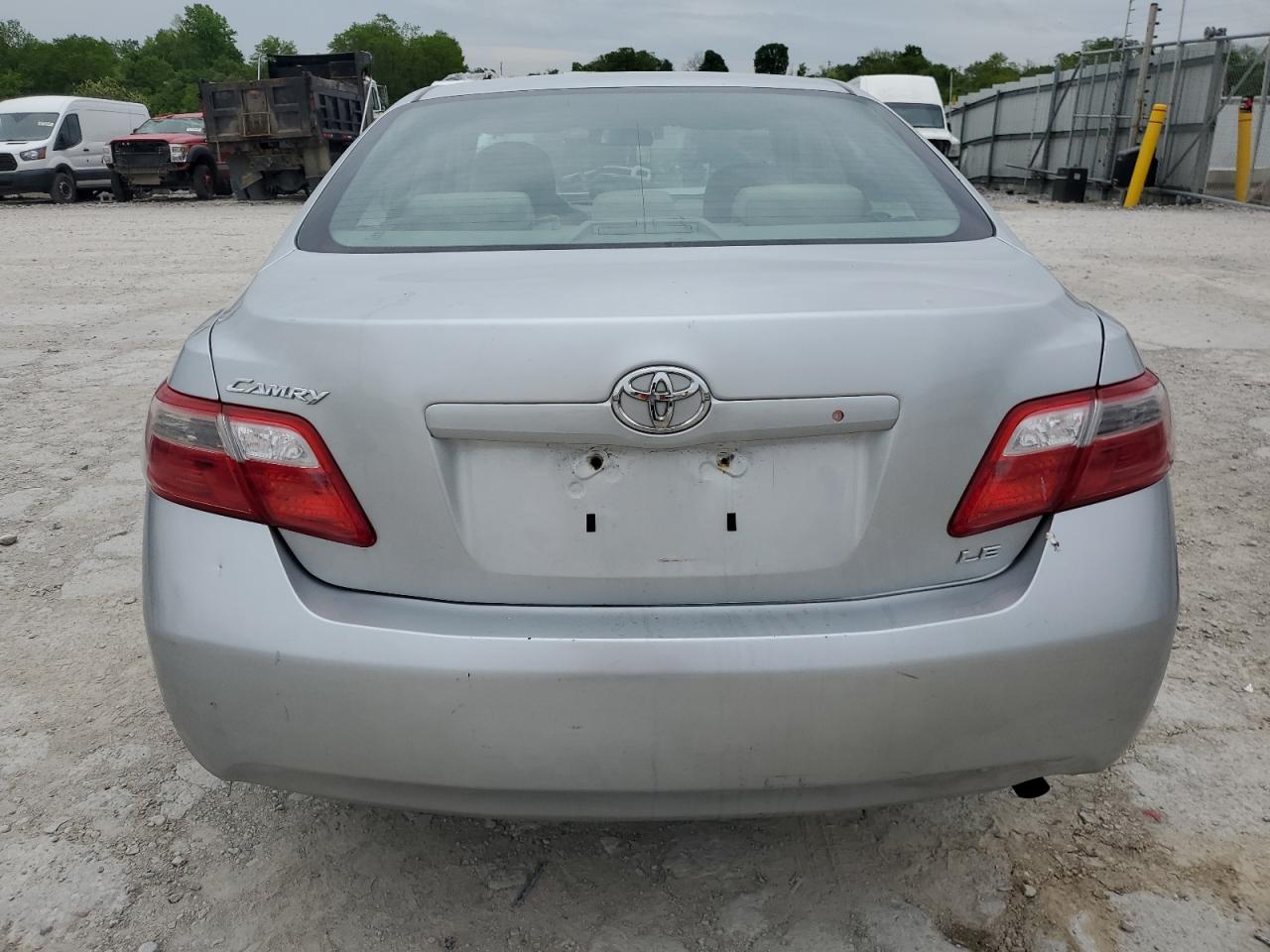 Photo 5 VIN: 4T1BE46K37U601332 - TOYOTA CAMRY 