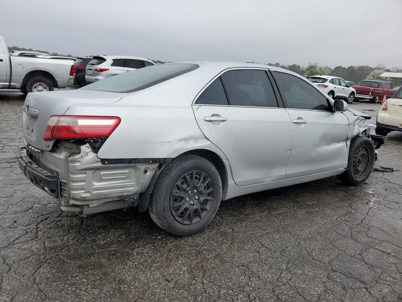 Photo 2 VIN: 4T1BE46K37U617062 - TOYOTA CAMRY 