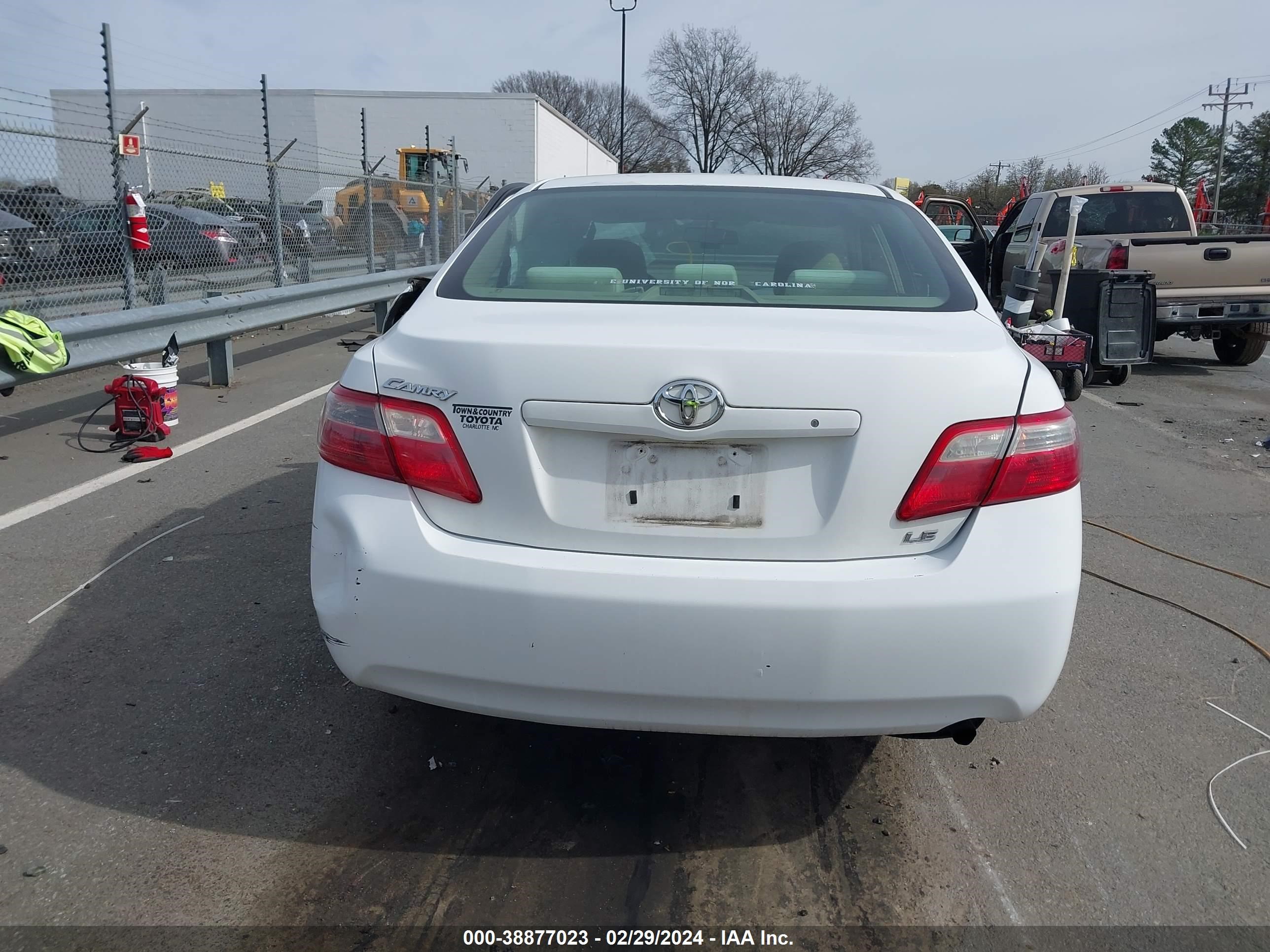 Photo 15 VIN: 4T1BE46K37U689069 - TOYOTA CAMRY 