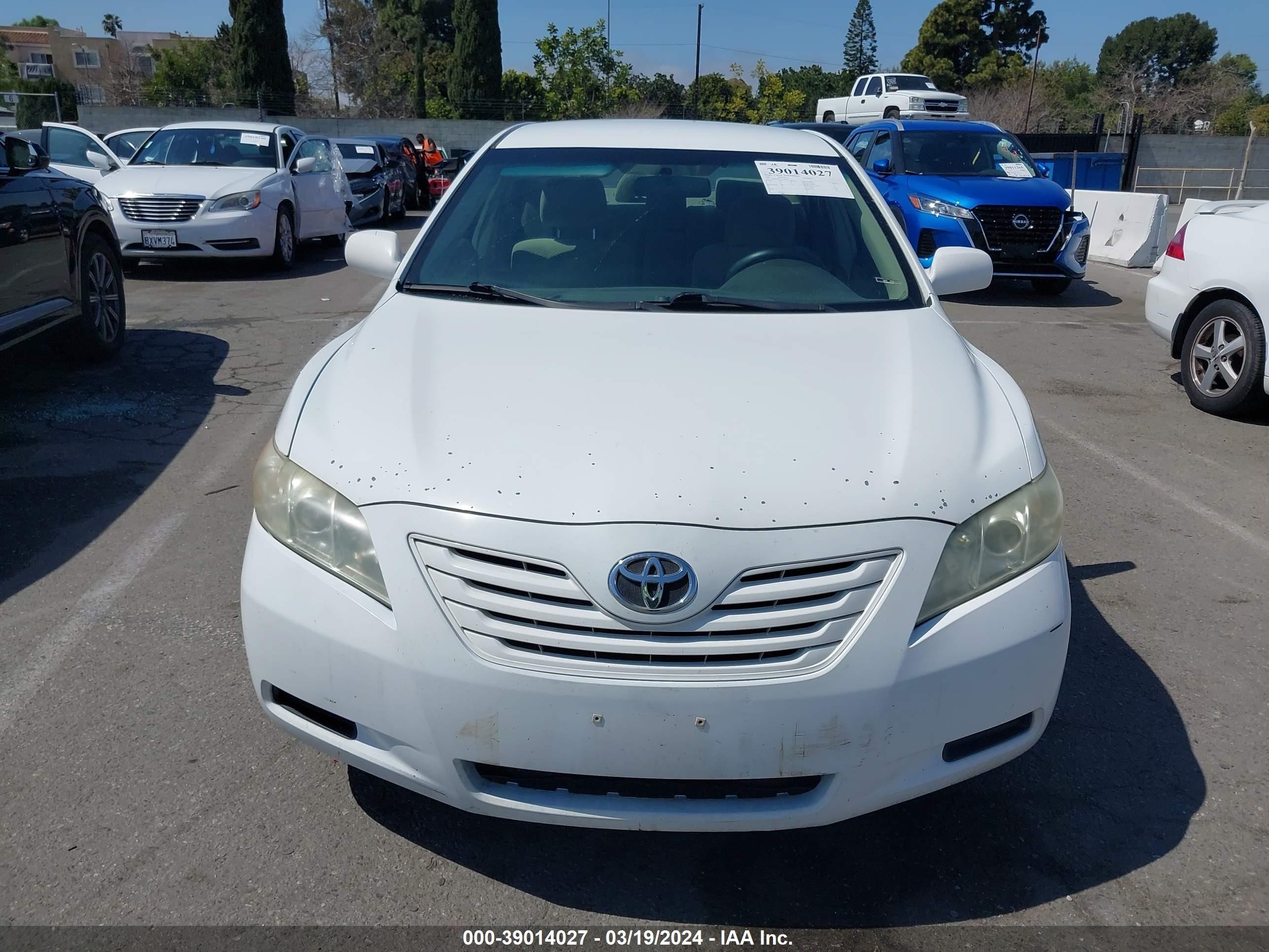 Photo 11 VIN: 4T1BE46K37U700670 - TOYOTA CAMRY 