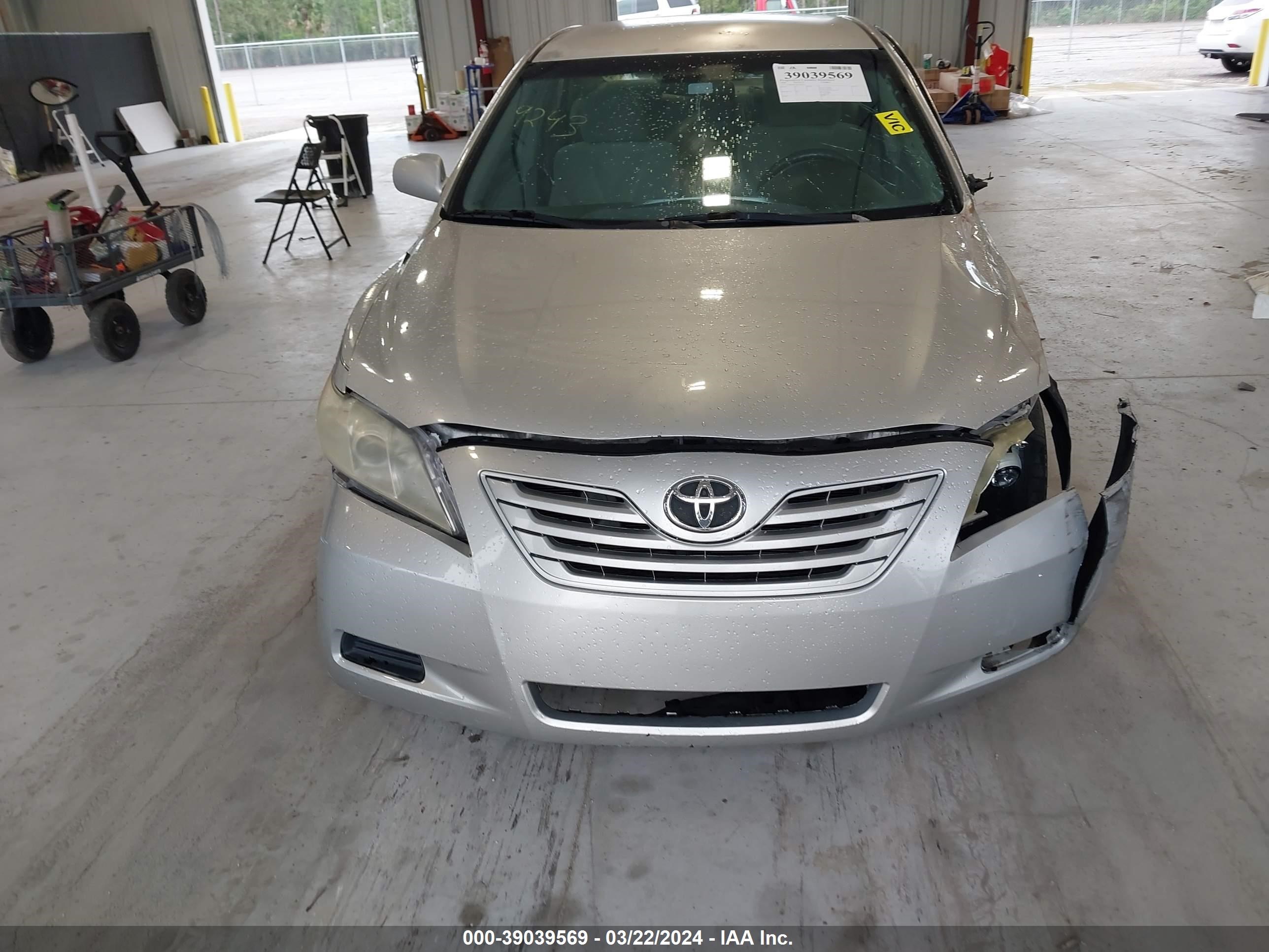 Photo 11 VIN: 4T1BE46K38U209243 - TOYOTA CAMRY 