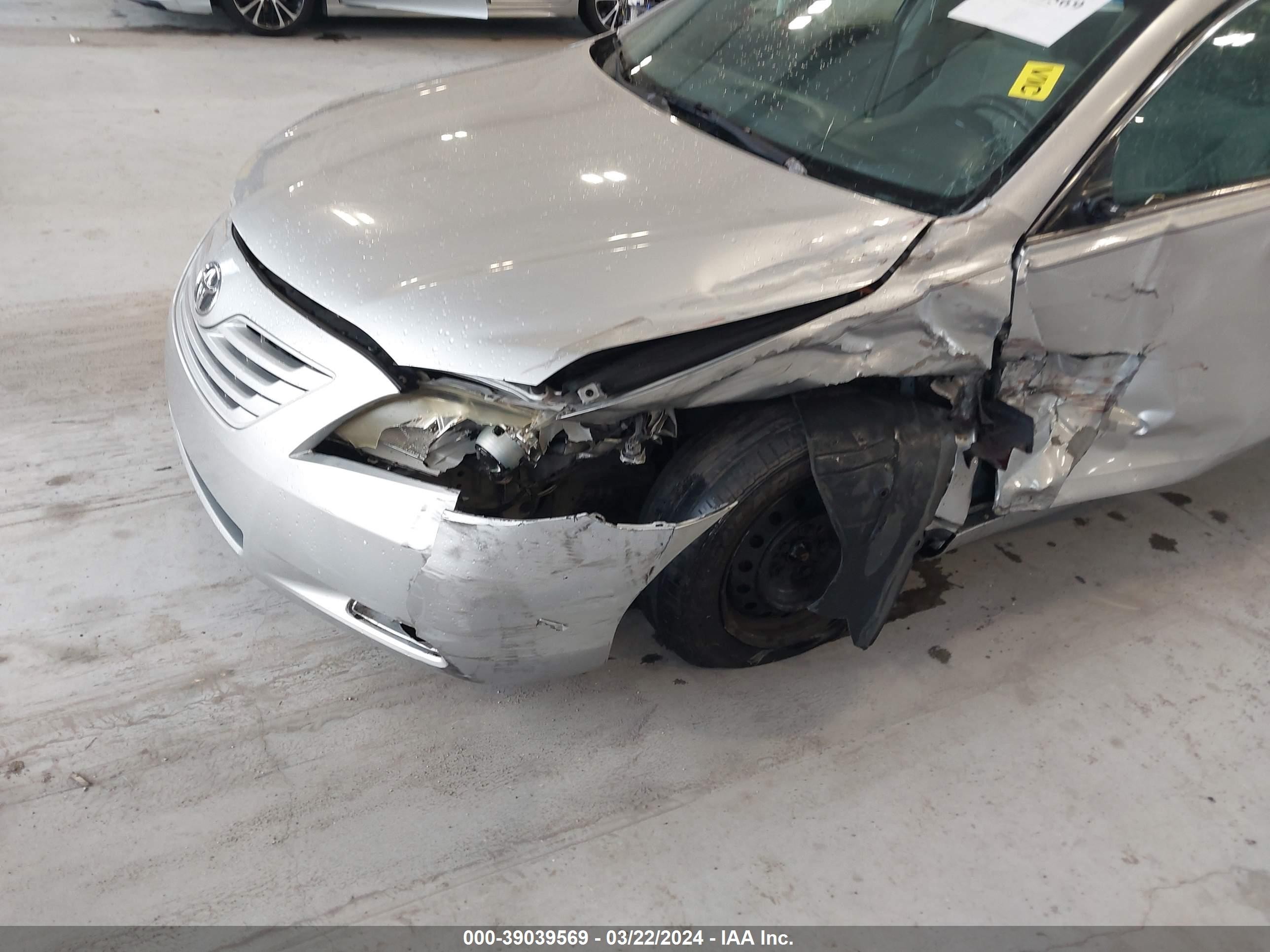 Photo 5 VIN: 4T1BE46K38U209243 - TOYOTA CAMRY 