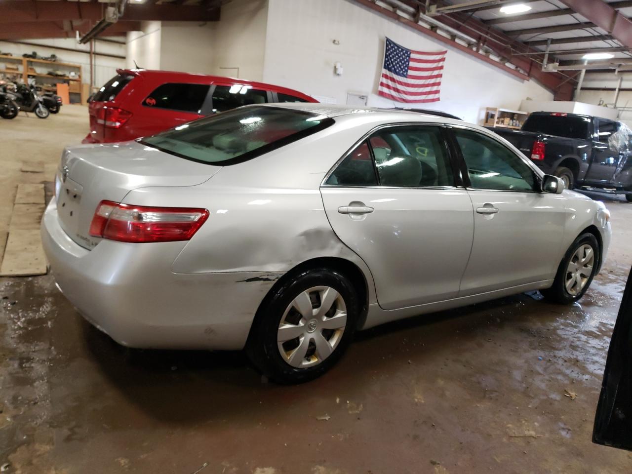 Photo 2 VIN: 4T1BE46K38U245675 - TOYOTA CAMRY 